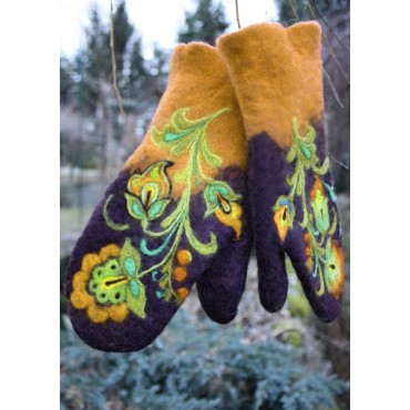 Ethnic Floral Embroidery Gloves