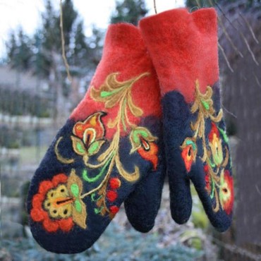 Ethnic Floral Embroidery Gloves