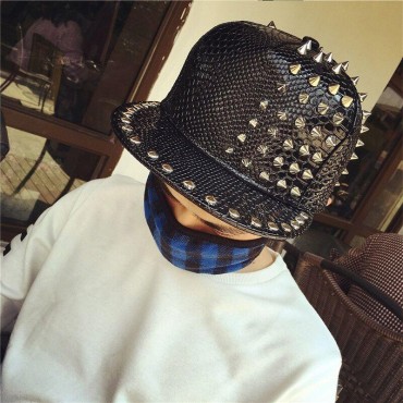 Spiked Rivet Snakeskin Leather  Snapback for Women Men White Black Novelty Baseball Cap Hat